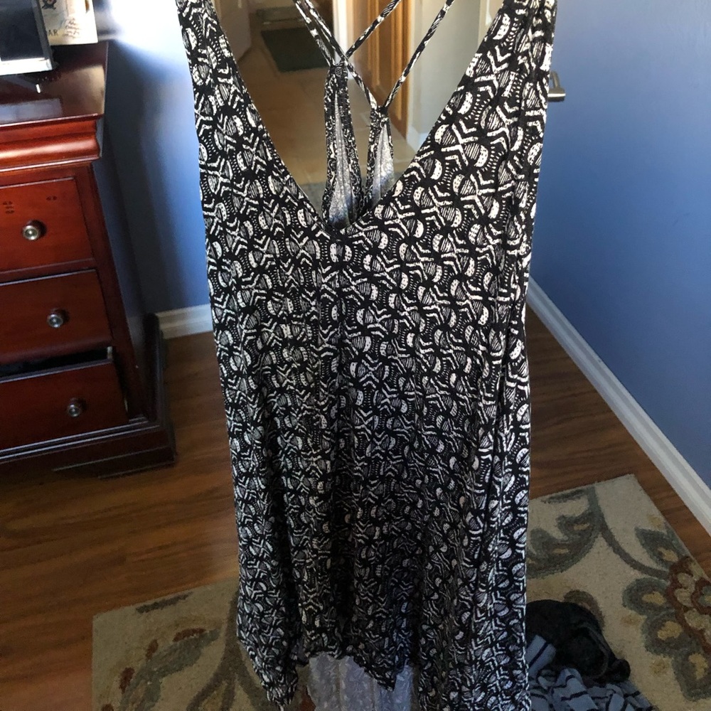 Black and white tank top